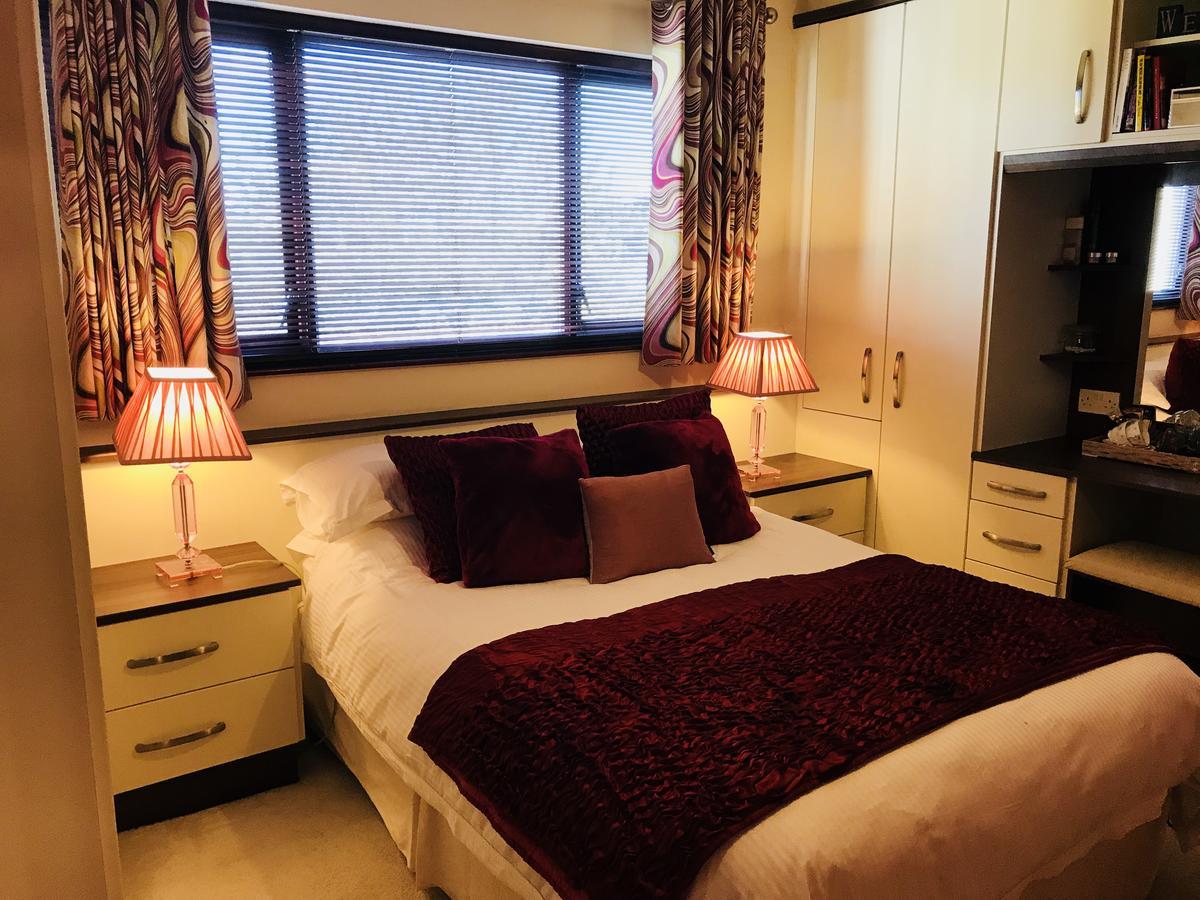 2 Drummond B&B ロンドンデリー エクステリア 写真